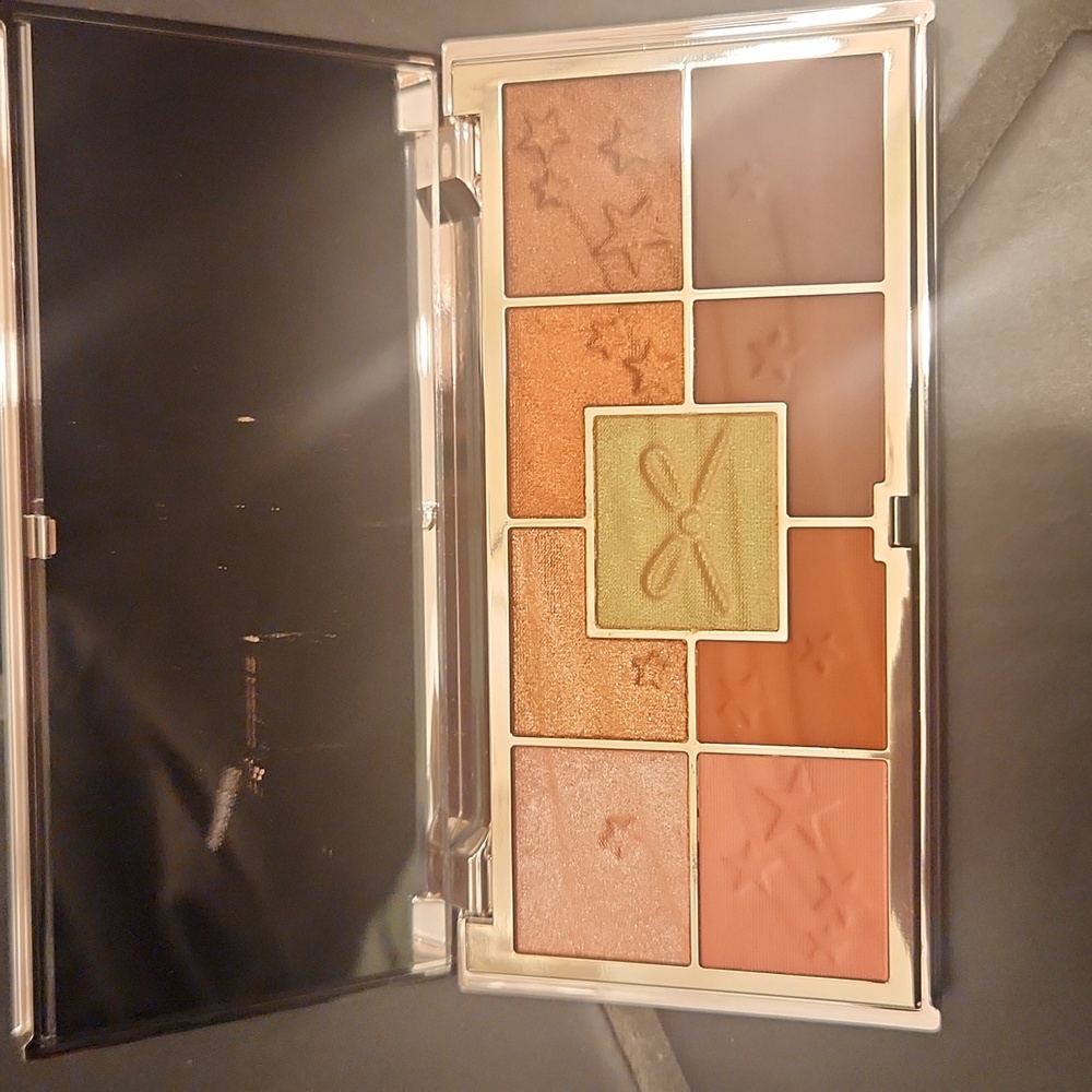 Ciate Eyeshadow Palette with Gold and Brown Shades